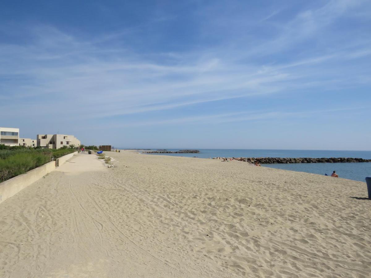 Ground Floor Studio With Access To Beach And Pool Le Barcares Luaran gambar