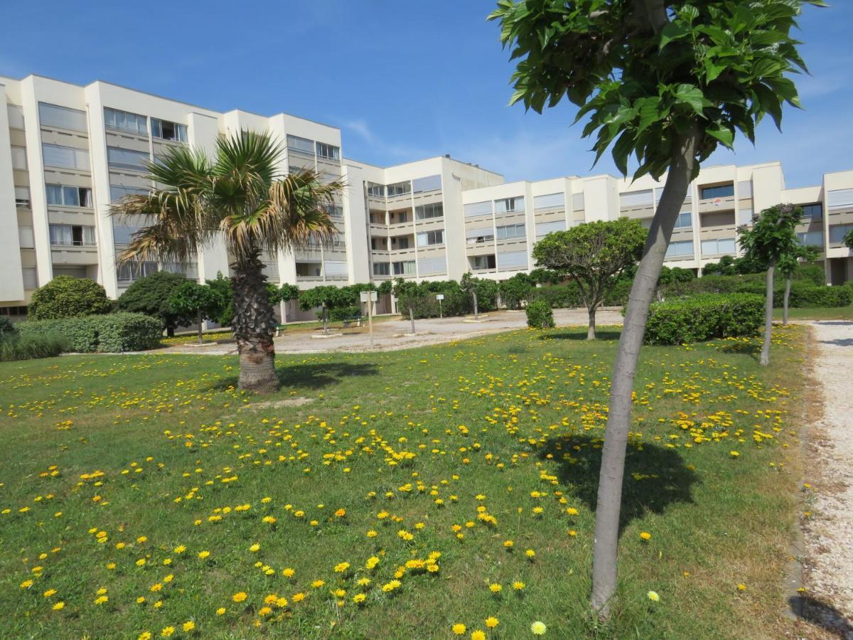 Ground Floor Studio With Access To Beach And Pool Le Barcares Luaran gambar