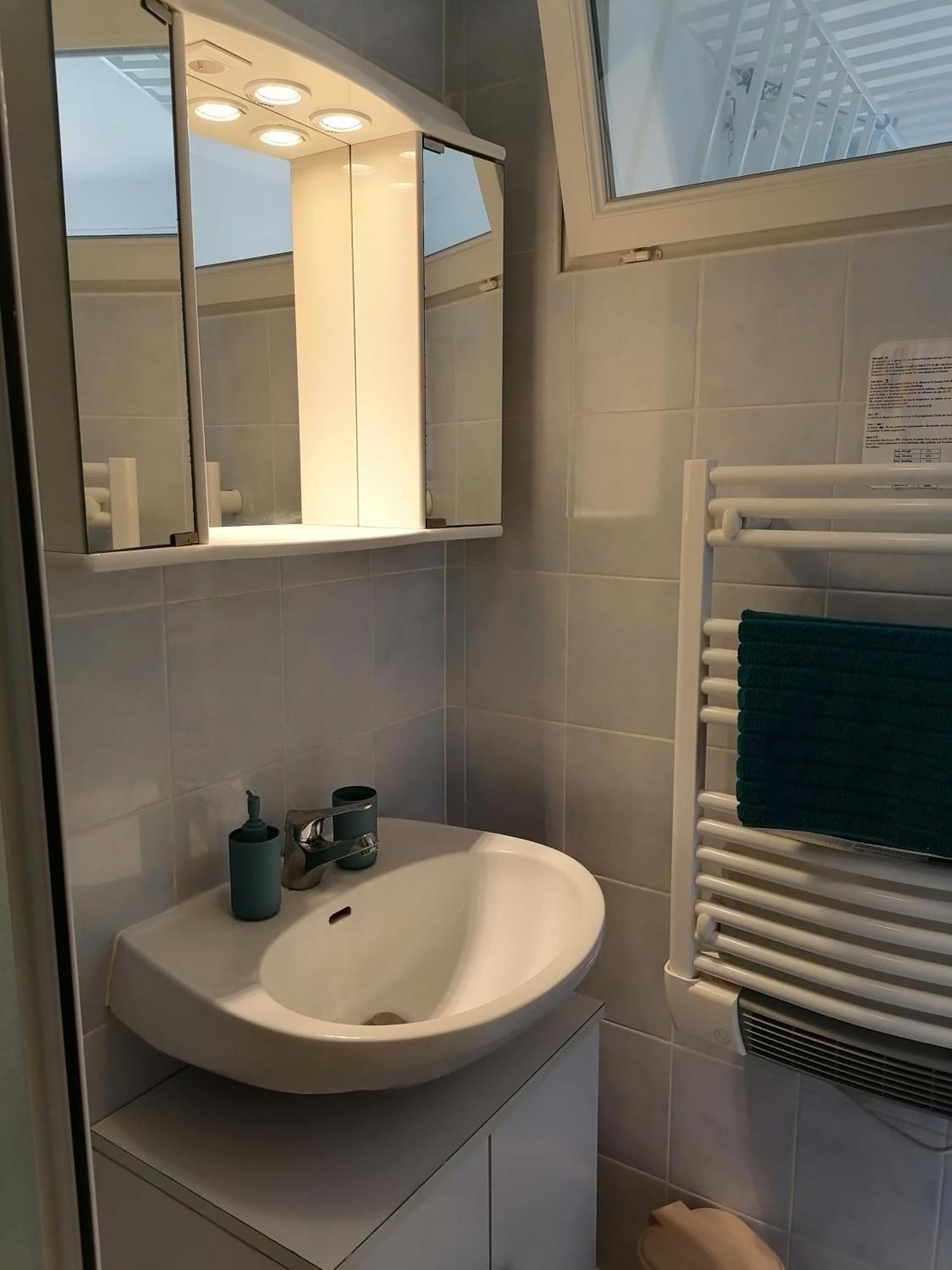 Ground Floor Studio With Access To Beach And Pool Le Barcares Bilik gambar